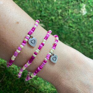 1 Pink Silver Heart Seed Bead Bracelet